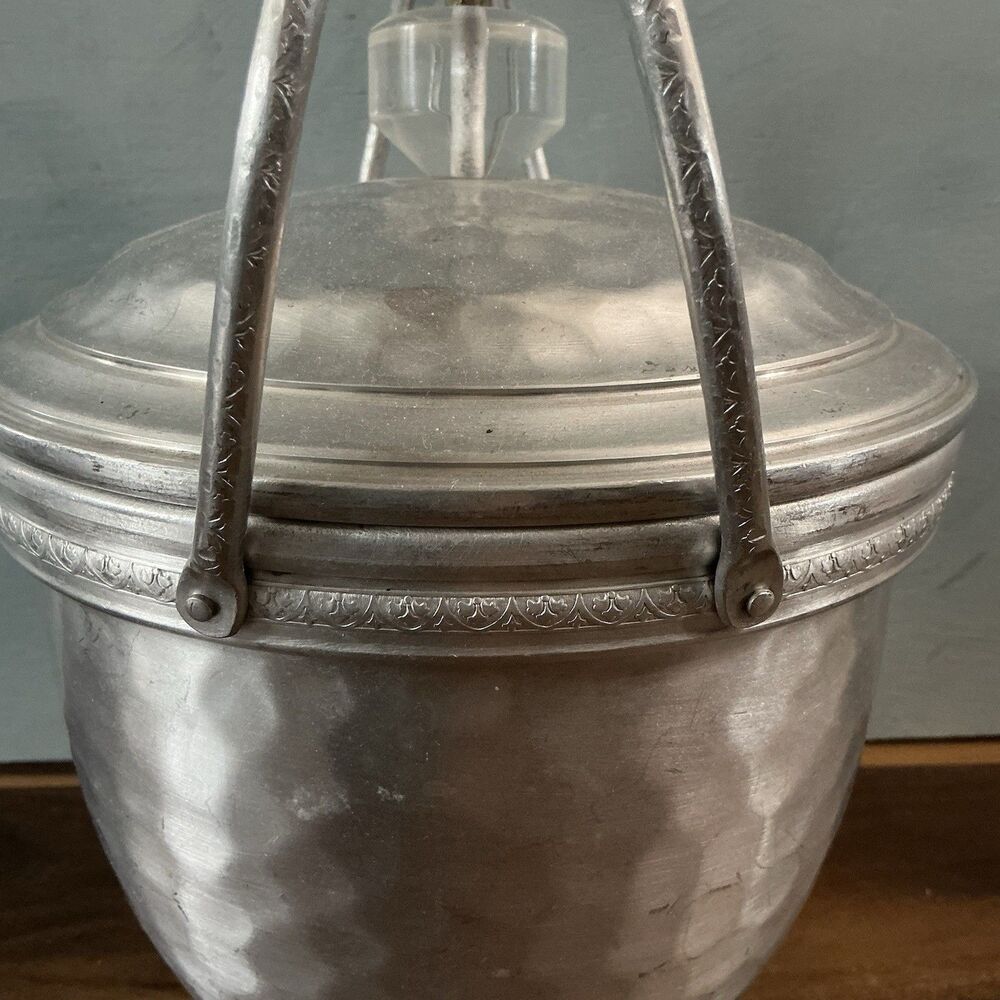 Vintage 1940s Lehman Aluminum Hand Forged Ice Bucket | Lucite Knob | No Insert - Picture 5 of 11